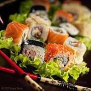 Продается кафе +доставка японской и европейской кухни,  экспресс-пицца 